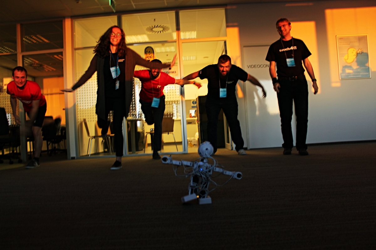 hackathon rozcvicka